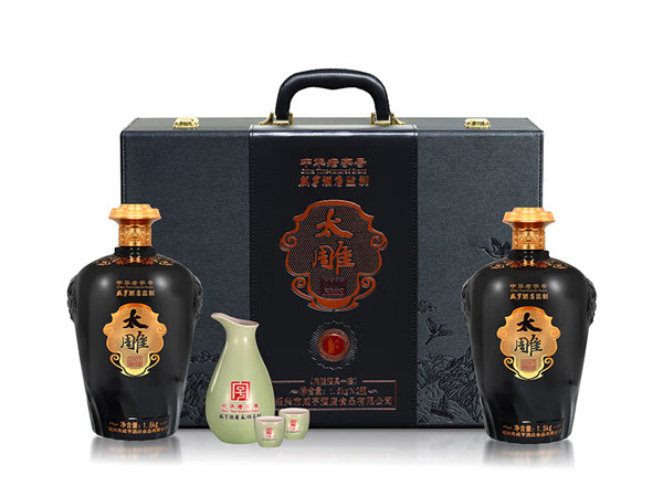 咸亨酒店太雕黄酒回收太雕2007原酿礼盒1.5kg*2糯米酒半甜绍兴黄酒行情价格